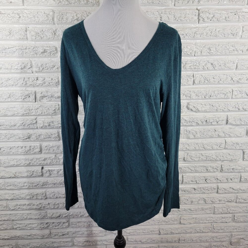 Ingrid & Isabel XL Maternity Tee Tunic Green Ruched Long Sleeve Scoop Neck GRE58